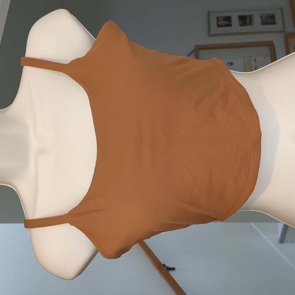 Crop bra top